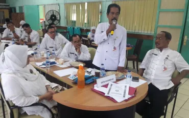 Photo Rapat Kerja SMK Negeri 52 Jakarta 13 whatsapp_image_2018_04_27_at_07_39_34